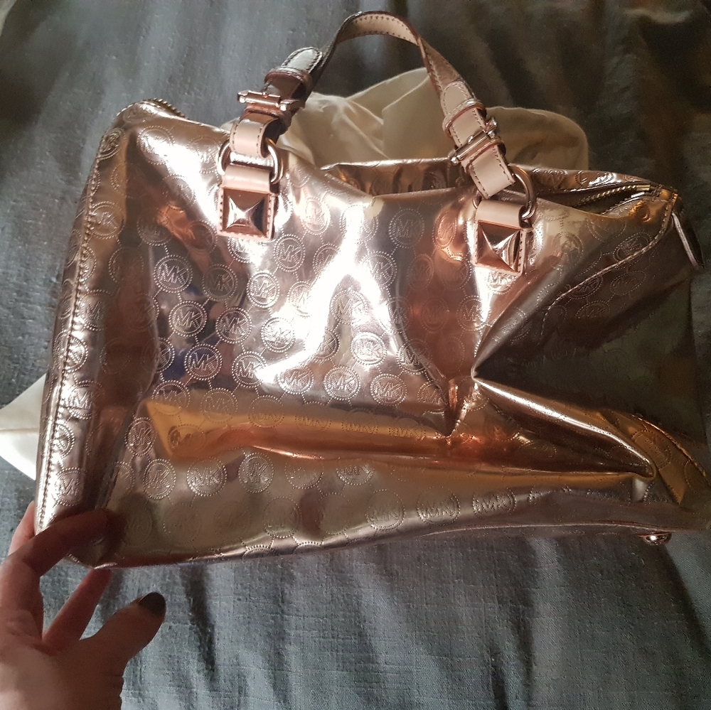 Rose Gold Michael Kors Metallic Grayson Boston Speedy Bag